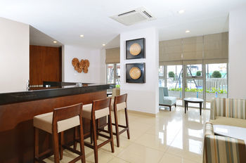 Luxury Resort Apartment Onthree20 โคลอมโบ ภายนอก รูปภาพ